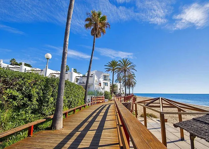 Villa Contemporary&very Spacious Puerto Banus Marbella